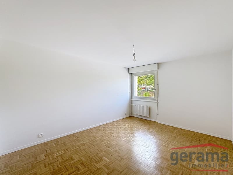 Bel appartement de 4.5 pièces au 2ème étage (4)
