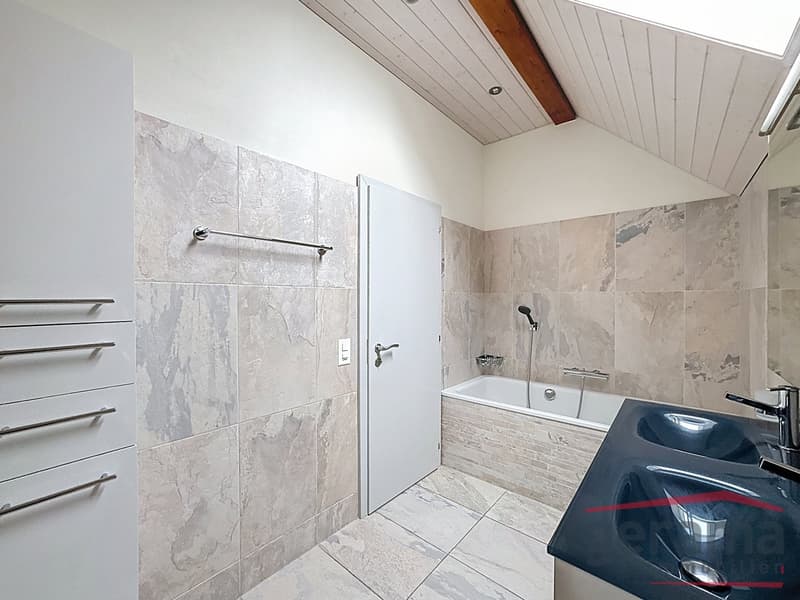 Très bel appartement 3.5 pièces au 1er à Ponthaux (5)