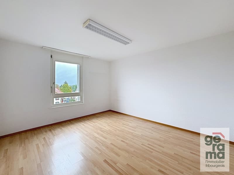 Appartement 4.5 pièces au 2ème étage à Onnens (3)