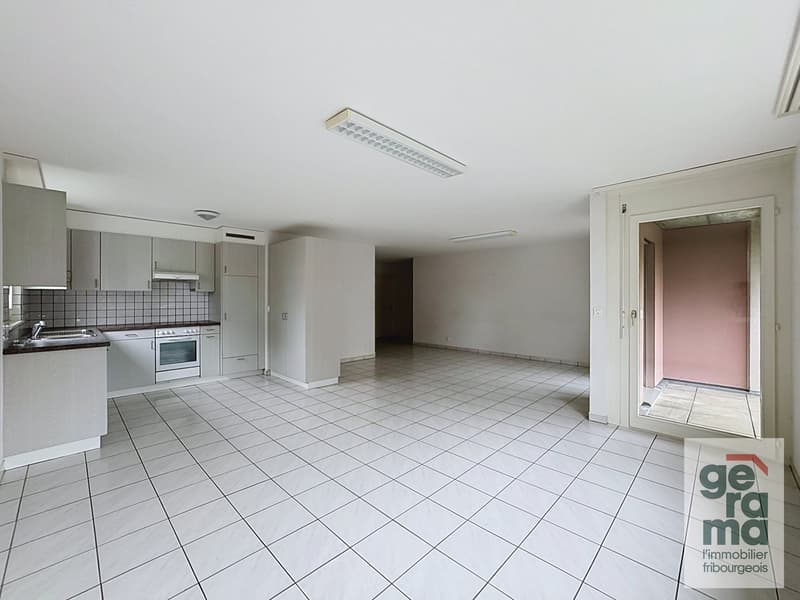 Appartement 4.5 pièces au 2ème étage à Onnens (1)