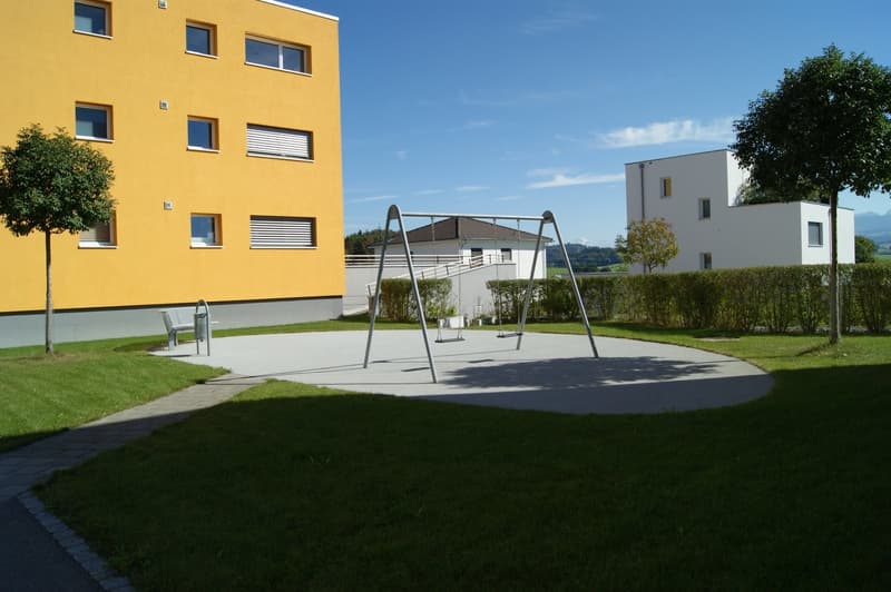 Geräumige, helle 2.5 Zimmerwohnung nahe Bahnhof (9)