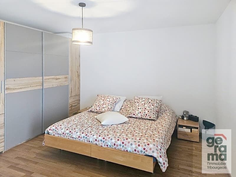 Lumineux 4.5 pièces au 2ème étage à Marly (3)