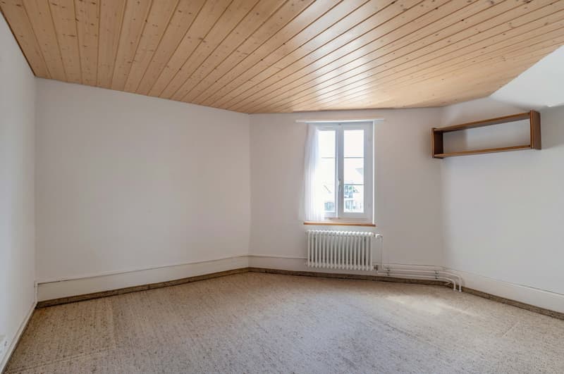 Charmantes Zweifamilienhaus in ruhiger Wohnlage (9)