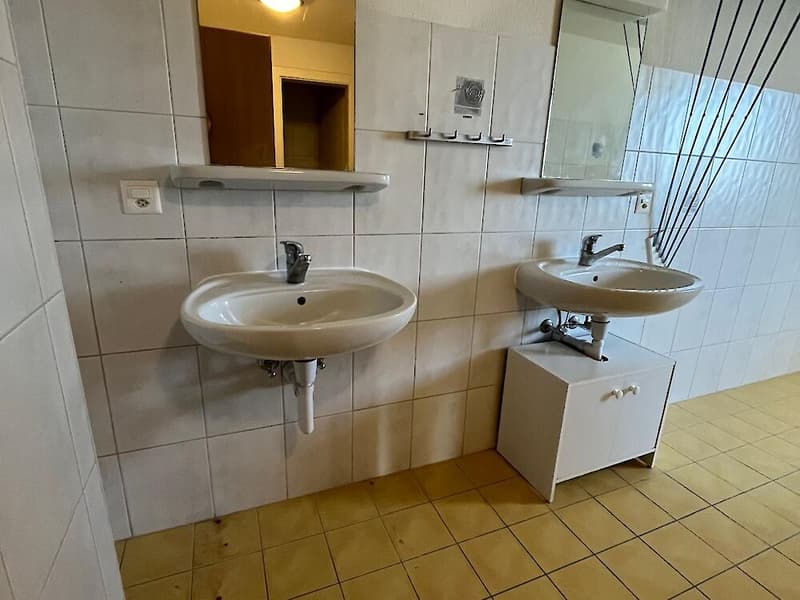 Geräumige 7.5-Zimmer-Wohnung im Dachgeschoss (10)
