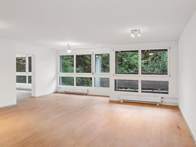 Grosse 6.5 Zimmerwohnung duplex zu vermieten in Freiburg (11)