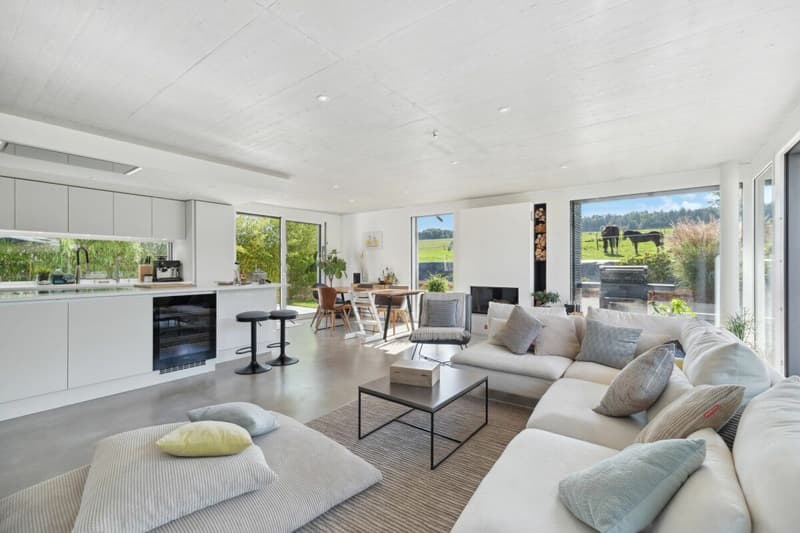 Exclusive Villa in Formangueires: Luxury amidst Nature (2)
