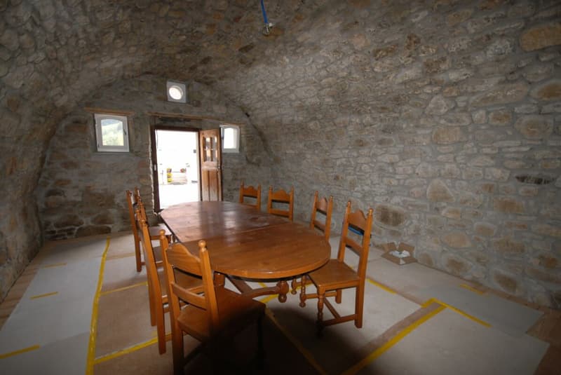 Sogno di Casa con Cantina a Volta Originale a Plaffeien (8)