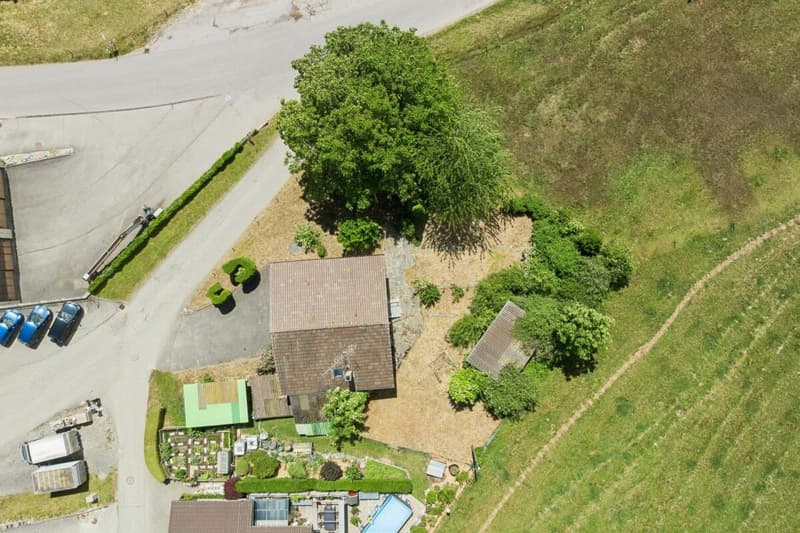 Bien immobilier avec un fort potentiel à St-Silvestre (3)
