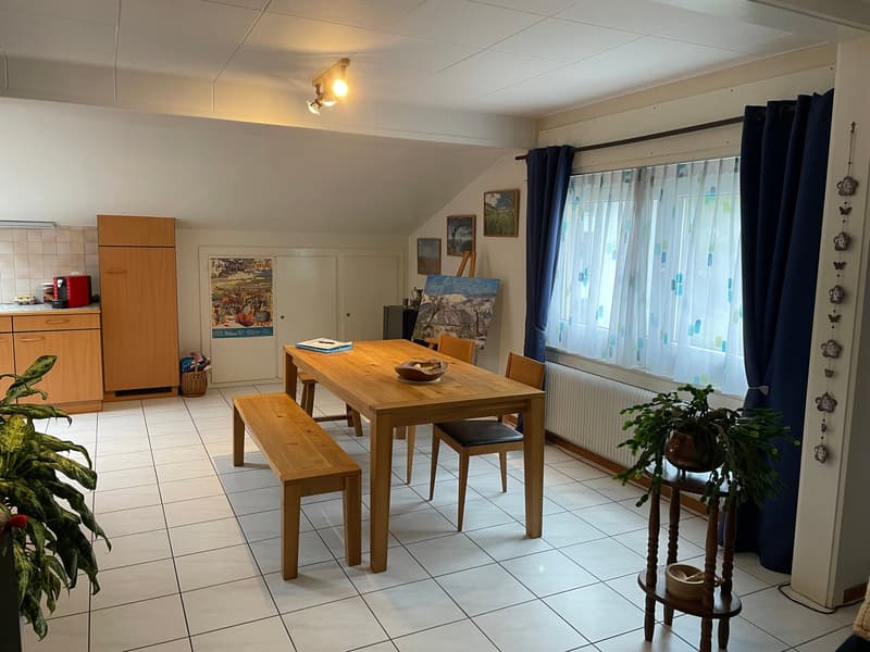 Appartement de 3 pièces avec balcon à Areuse (2)