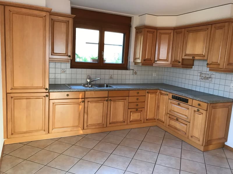 Appartement de 4.5 pièces avec balcon et vue à St-Aubin (4)