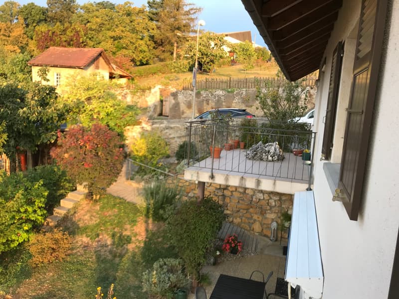 Appartement de 4.5 pièces avec balcon et vue à St-Aubin (7)