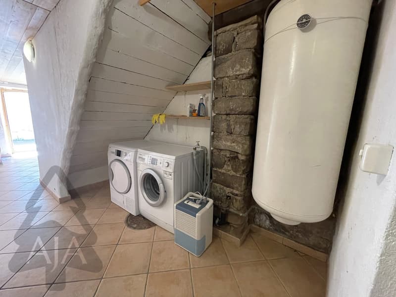Cressier (au Centre du Village historique), charmante maison mitoyenne de 3 pièces (13)