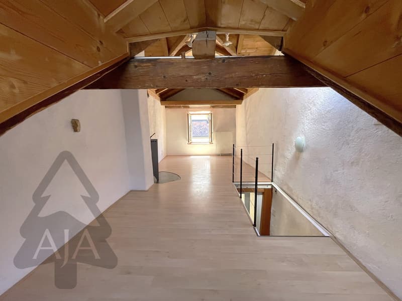Cressier (au Centre du Village historique), charmante maison mitoyenne de 3 pièces (3)
