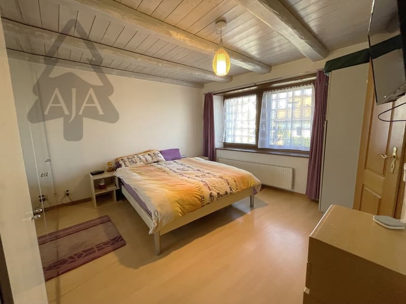 St-Aubin-Sauges, spacieux appartement de 4,5 pièces (121 m2) avec jardin privatif (53 m2), garage (9)