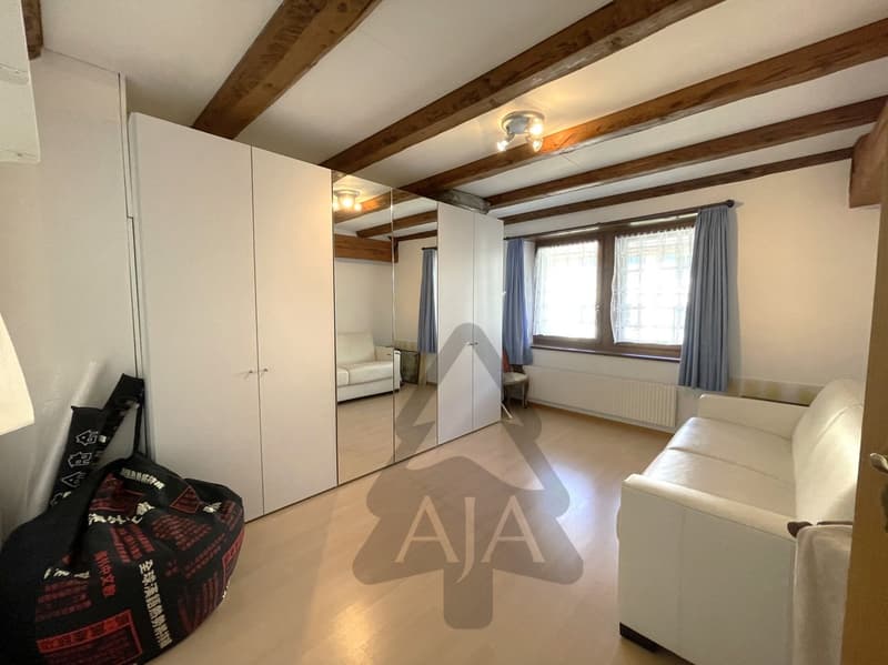 St-Aubin-Sauges, spacieux appartement de 4,5 pièces (121 m2) avec jardin privatif (53 m2), garage (11)