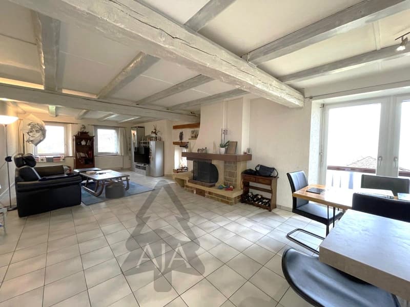 St-Aubin-Sauges, spacieux appartement de 4,5 pièces (121 m2) avec jardin privatif (53 m2), garage (4)