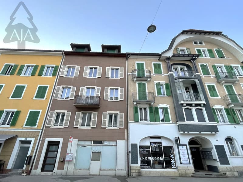 Saint-Imier, immeuble de rendement, au Centre de la Commune (15)