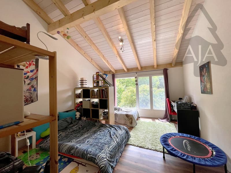 Cudrefin (à deux pas du Lac), très belle villa mitoyenne de 5,5 pièces avec jardin (13)