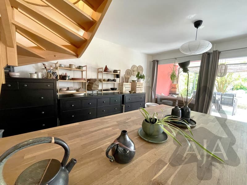 Cudrefin (à deux pas du Lac), très belle villa mitoyenne de 5,5 pièces avec jardin (11)