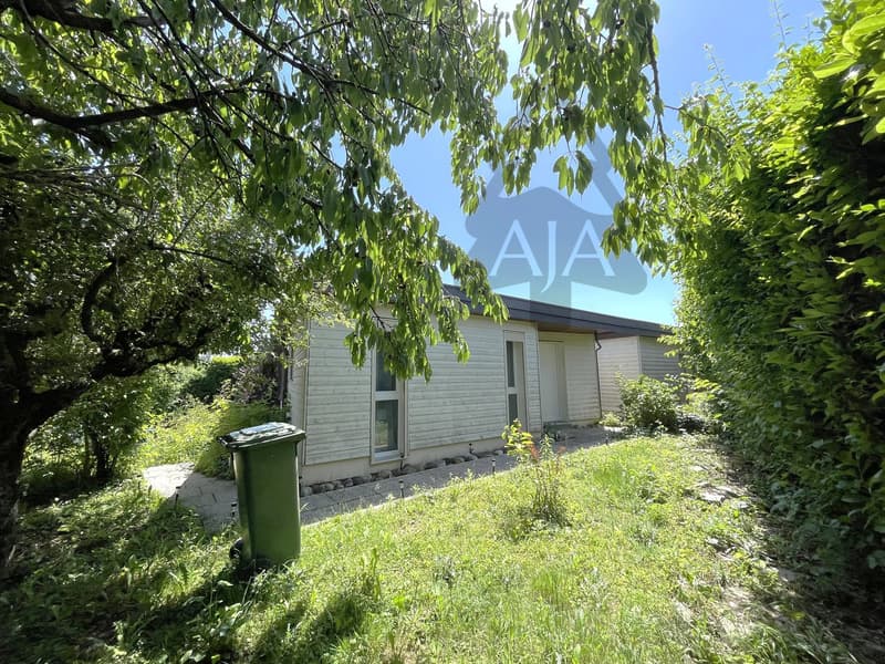 Marin-Epagnier (Latena, à deux pas du Lac), très belle villa ind. de 5,5 p. avec jardin (15)