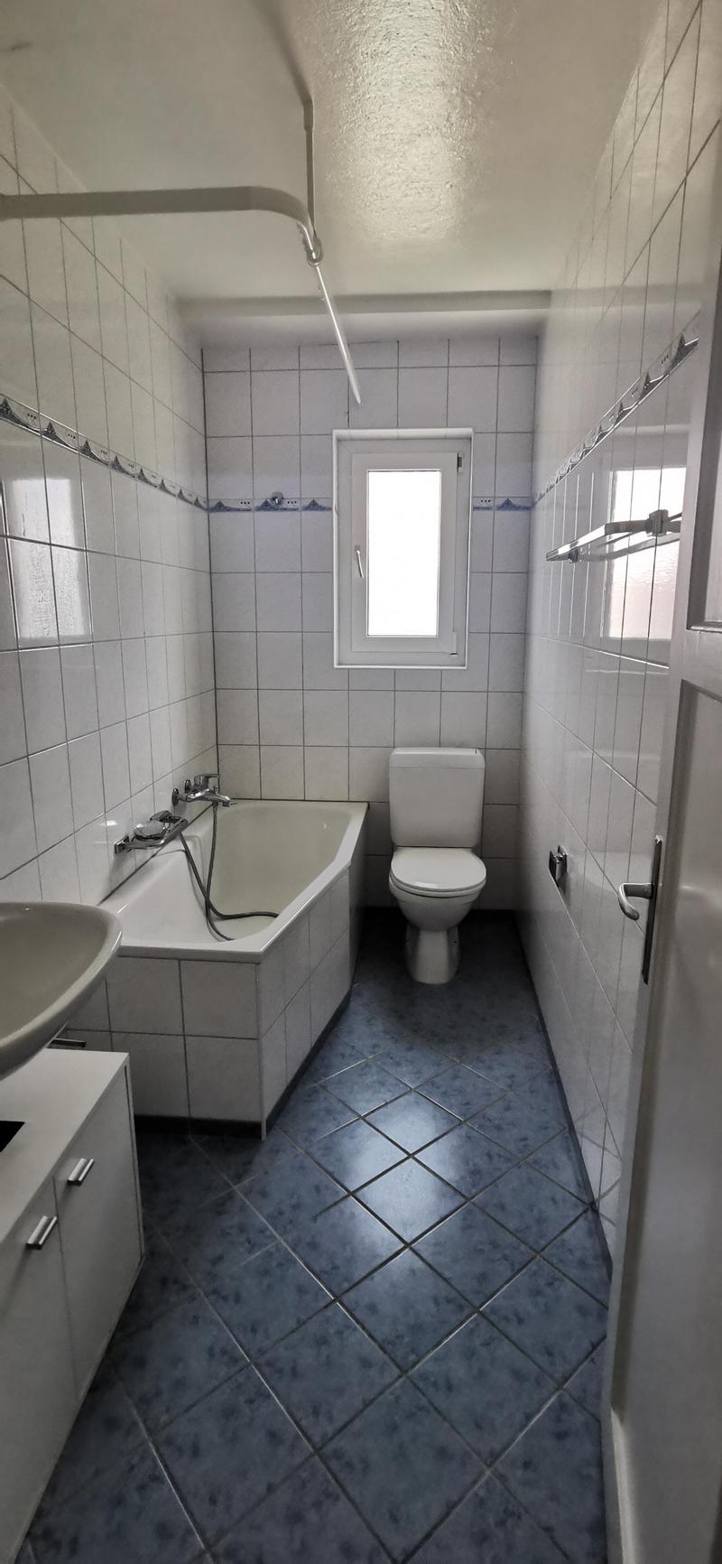 Appartement de 3 pièces, 61 m2, à Les Geneveys-sur-Coffrane - Salle de bain