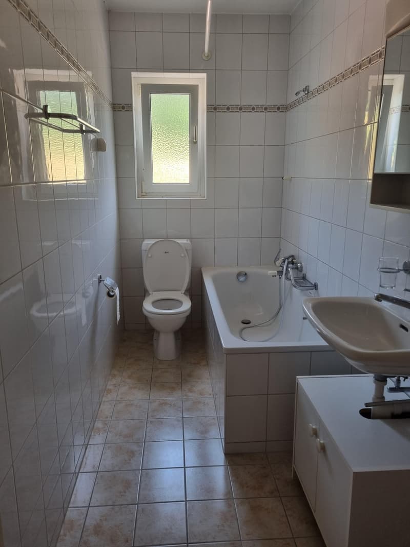 Appartement de 3 pièces, 66 m2, à Les Geneveys-sur-Coffrane - Salle de bain