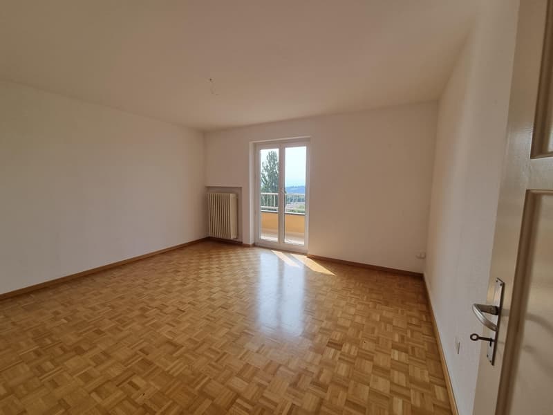 Appartement de 3 pièces, 66 m2, à Les Geneveys-sur-Coffrane - Séjour