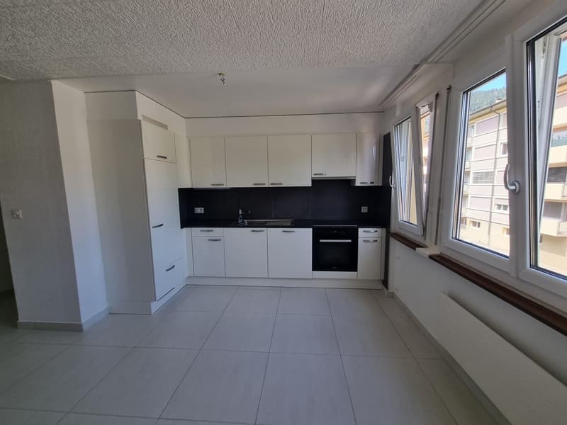 Appartement de 3 pièces, 73 m2, à Les Geneveys-sur-Coffrane - Séjour