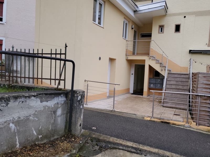 Immeuble de rendement - 7 appartements rénovés à Moutier (3)