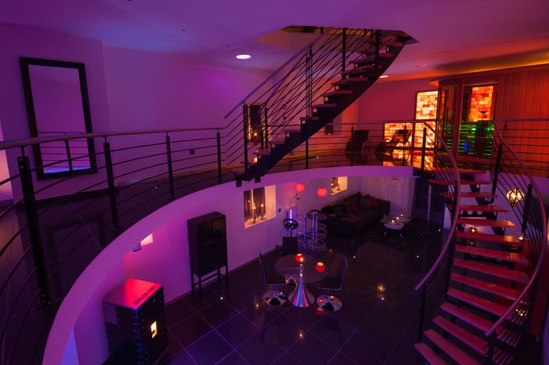 À VENDRE - Maison unique à Vermes avec spa, sauna et hammam (10)