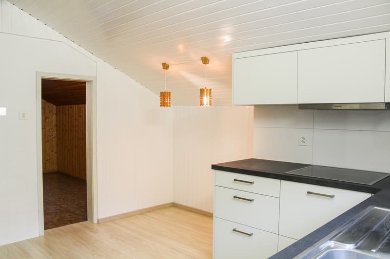 À louer : Appart. de 3.5 pcs au 1er étage  avec balcon et galetas (3)