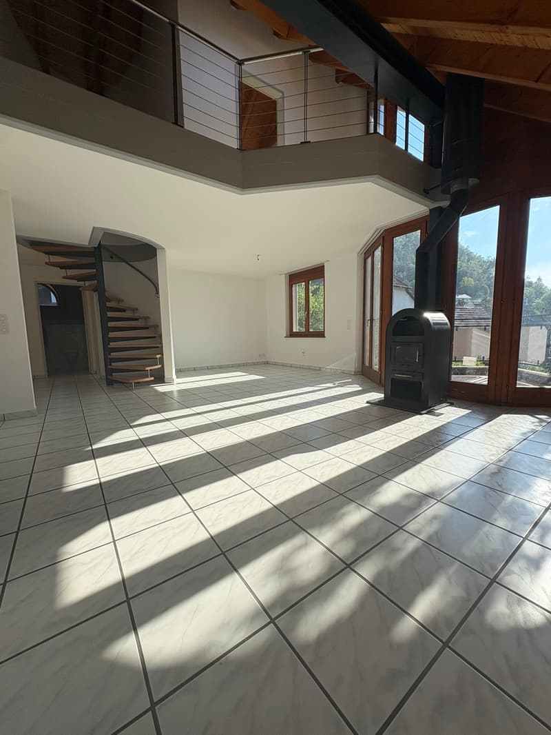 À louer : Duplex 4.5 pièces moderne et chaleureux à Soyhières (5)