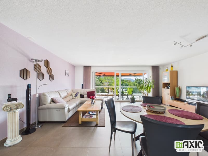 Spacieux appartement de 4.5 pièces rénové à Delémont (6)