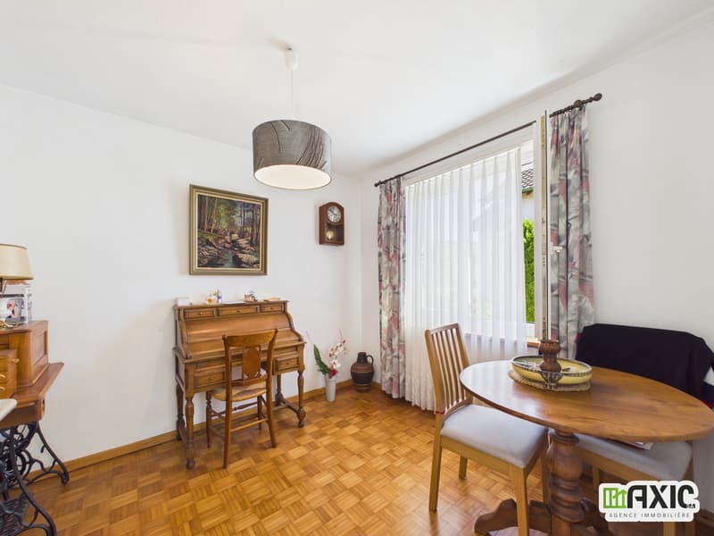 A vendre - Charmante maison de 5.5 pcs avec grand jardin à Delémont (9)