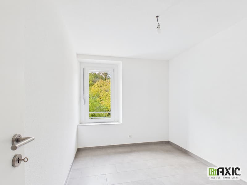 Courrendlin : 4,5 pièces rénové au 1er étage avec jardin privatif (6)