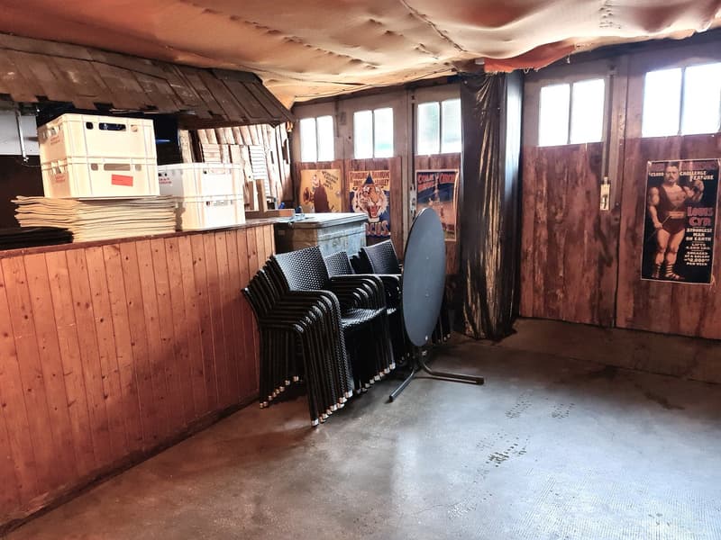 GROSSE PREISSENKUNG - ALBERGO/RESTAURANT MITICO E MOLTO FREQUENTATO A DELÉMONT (35)