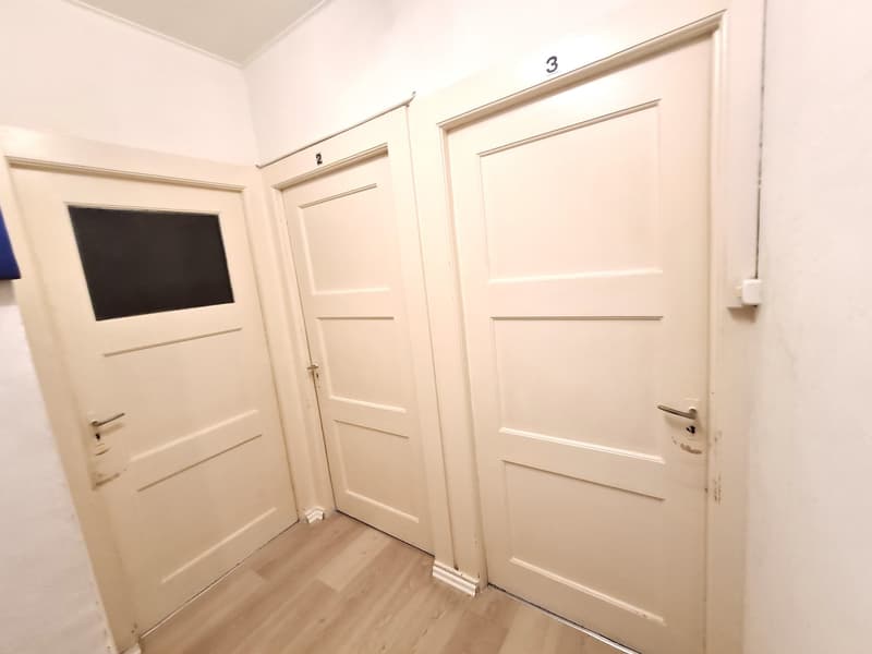 GROSSE PREISSENKUNG - ALBERGO/RESTAURANT MITICO E MOLTO FREQUENTATO A DELÉMONT (31)