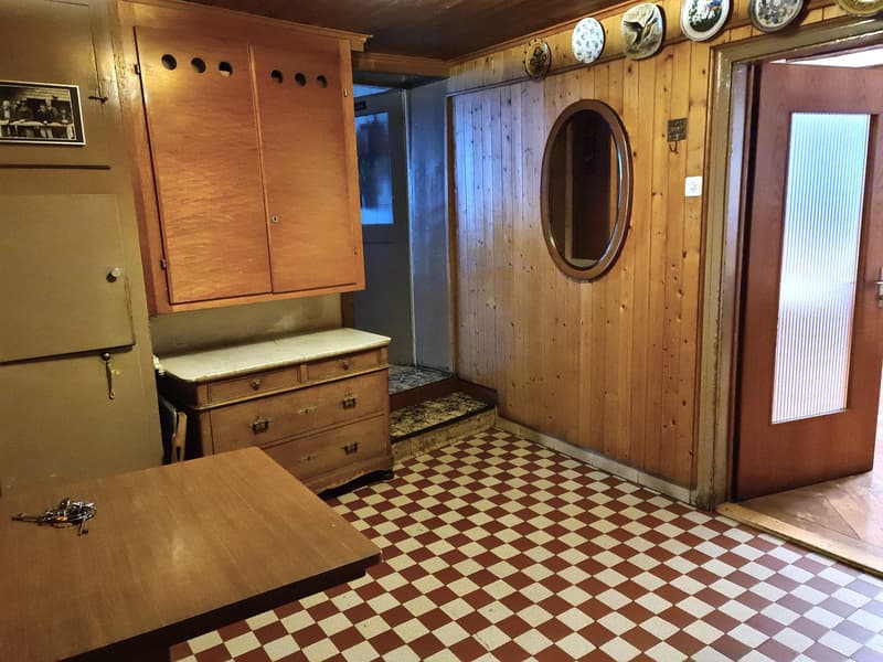 GROSSE PREISSENKUNG - ALBERGO/RESTAURANT MITICO E MOLTO FREQUENTATO A DELÉMONT (17)