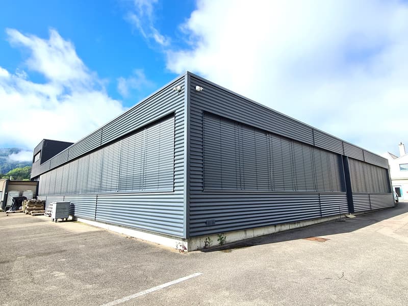 Very interesting industrial building or renovated for another use in 2019 (4)