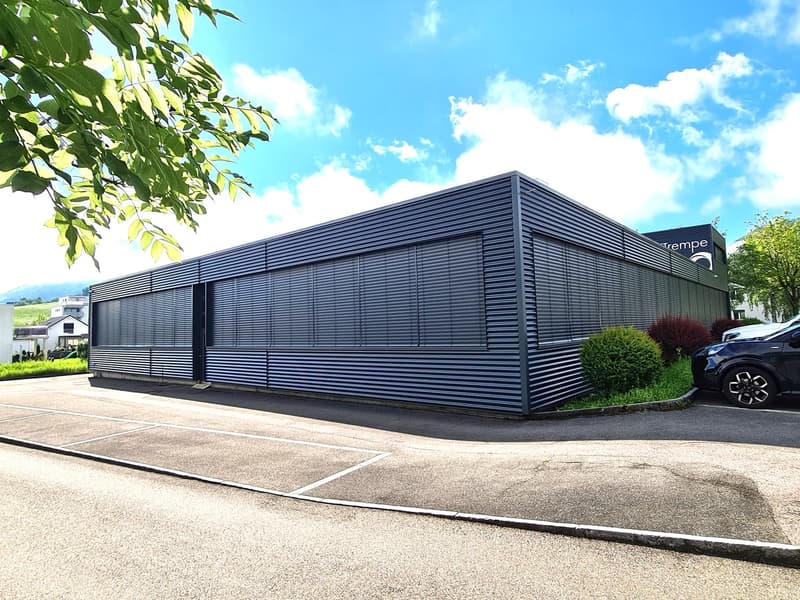 Very interesting industrial building or renovated for another use in 2019 (11)