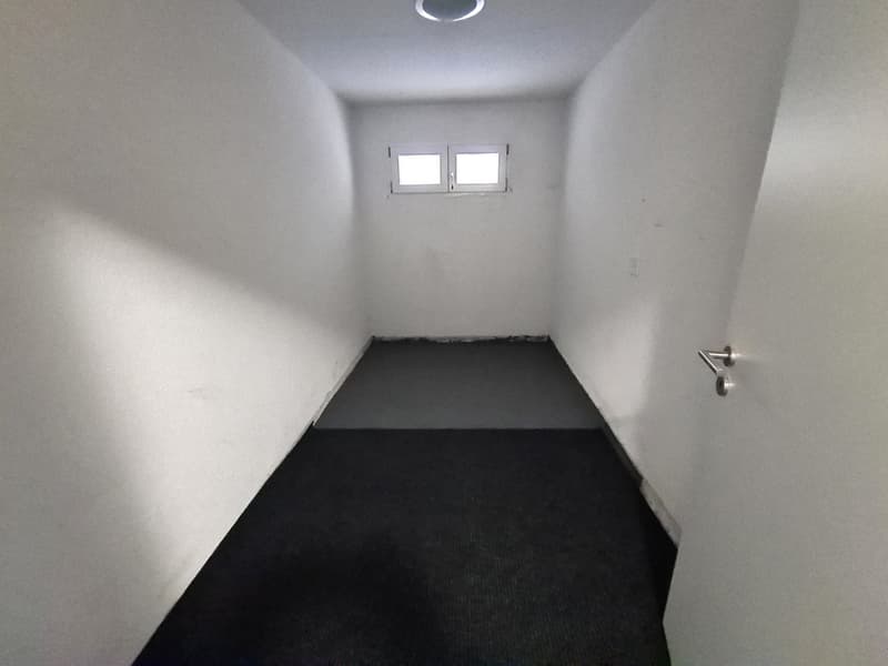 Très joli et spacieux attique de 4,5 pièces en PPE avec garage individuel (27)