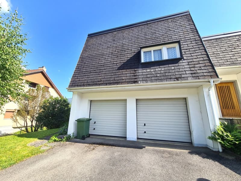 Très spacieuse et charmante villa idéalement bien située sur une grande parcelle de toute beauté (5)