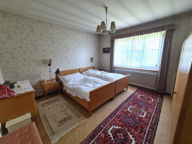 Très spacieuse et charmante villa idéalement bien située sur une grande parcelle de toute beauté (23)