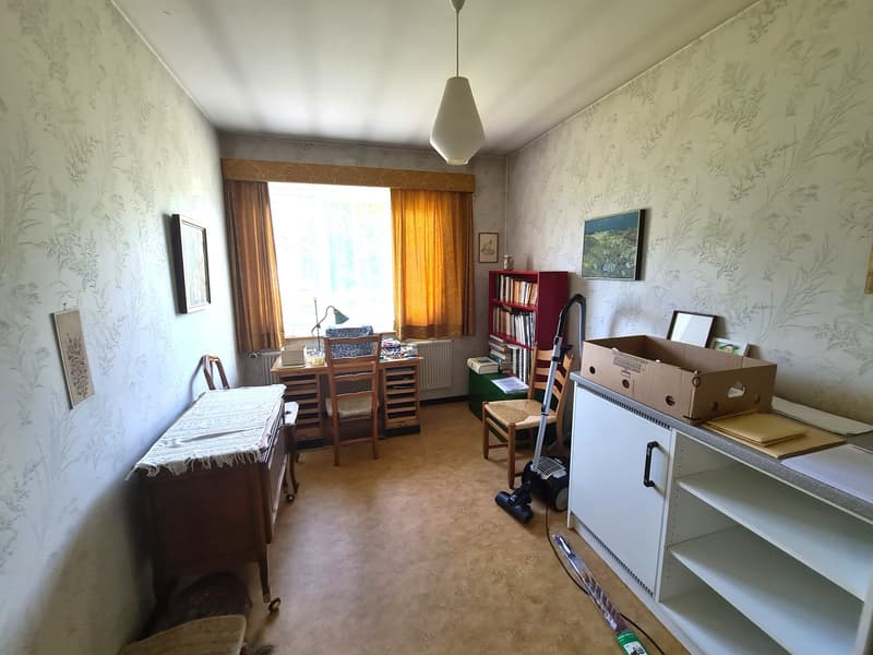 Très spacieuse et charmante villa idéalement bien située sur une grande parcelle de toute beauté (24)