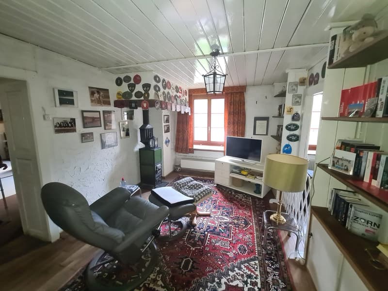 BIEN IMMOBILIER EXCEPTIONNEL - Grandiose maison villageoise de 2 appart. sur une grande parcelle (34)