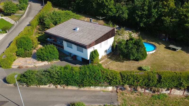 Villa de 5,5 pièces idéalement situé sur une magnifique parcelle (1)