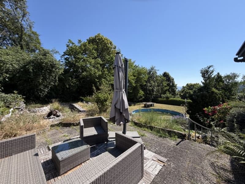 Villa de 5,5 pièces idéalement situé sur une magnifique parcelle (30)