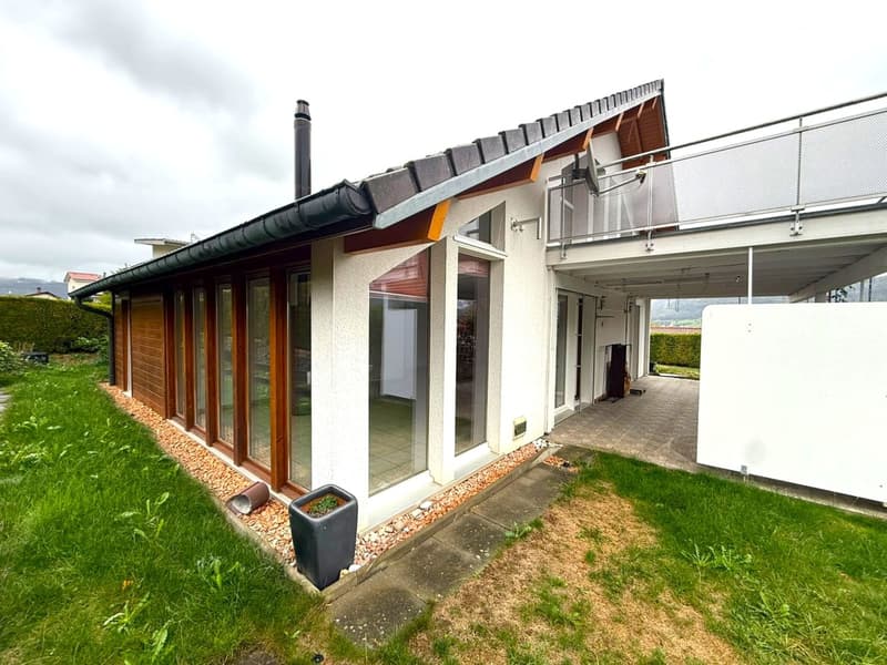 Jolie villa idéalement bien située et au calme avec un bon dégagement (8)
