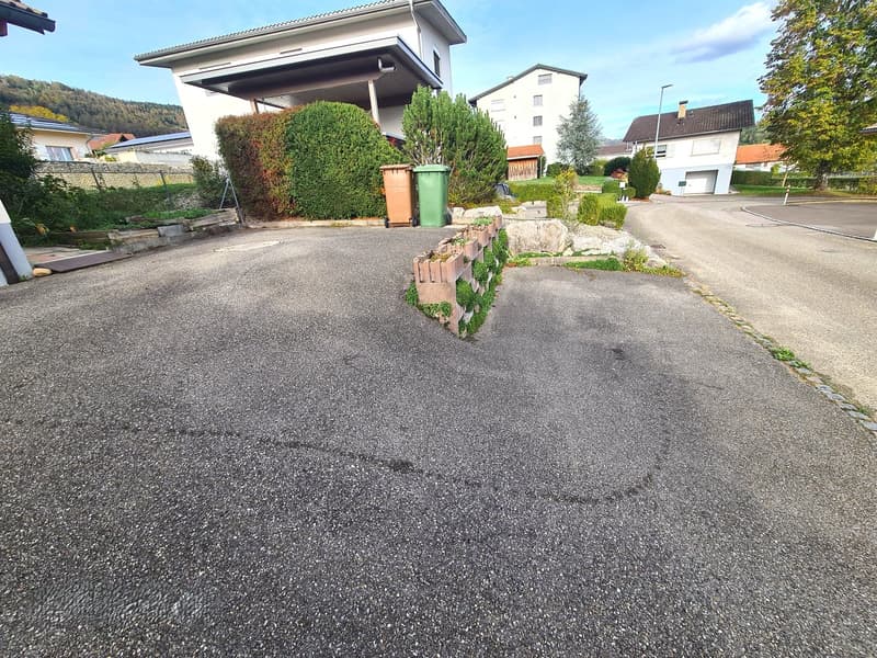 Jolie villa idéalement bien située et au calme avec un bon dégagement (16)