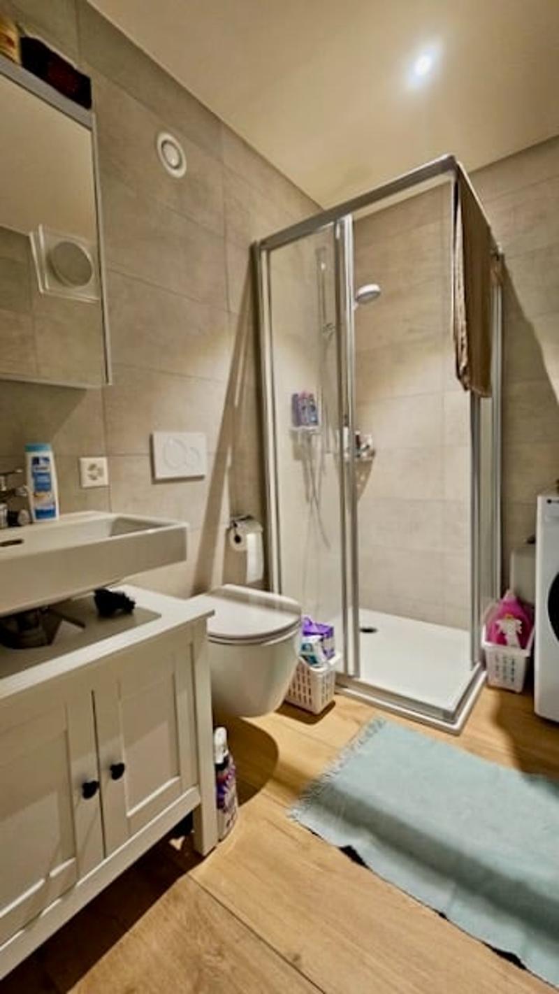 Joli appartement de 2,5 pièces avec terrasses et jardin à Couvet (11)